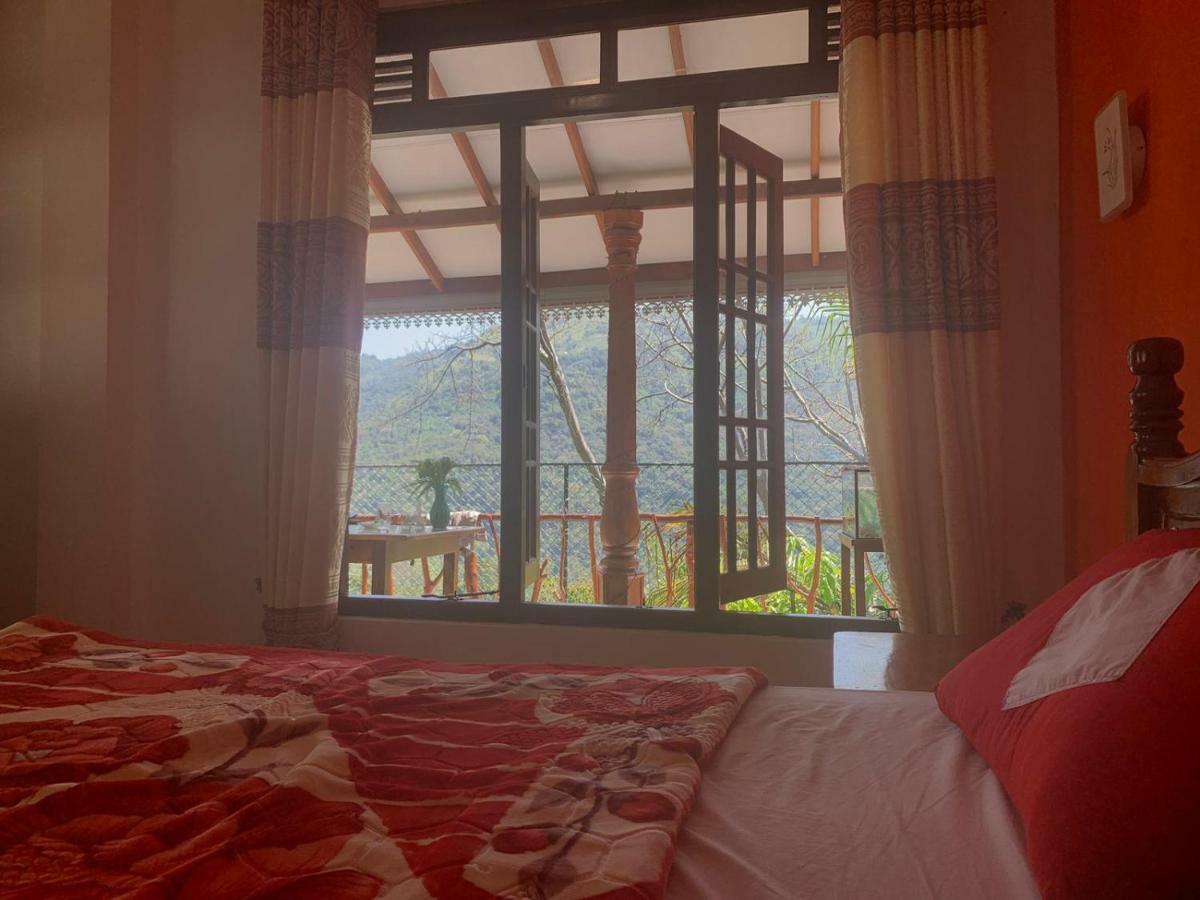 Induwara Guest Hotell Ella Exteriör bild